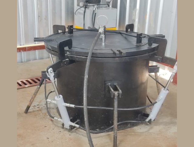 Cylinder Rotating Vise